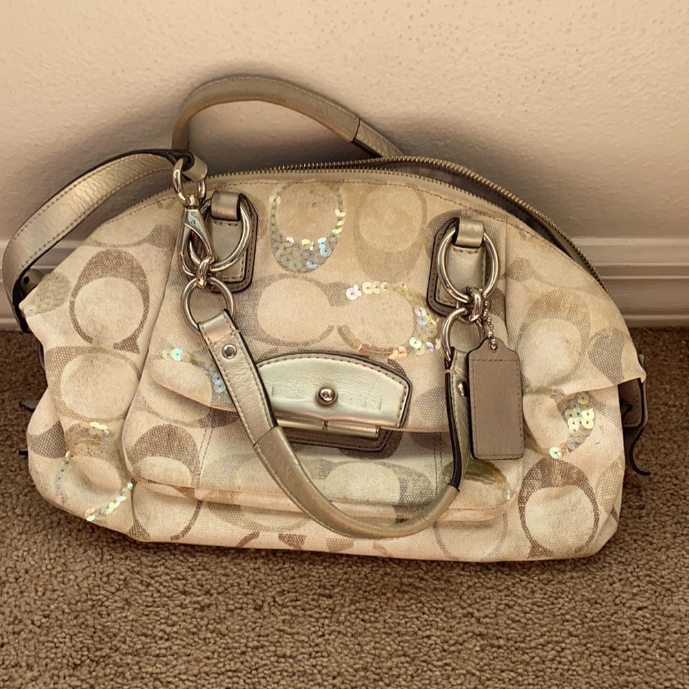 Vintage Cream coach bag with iridescent Sequins